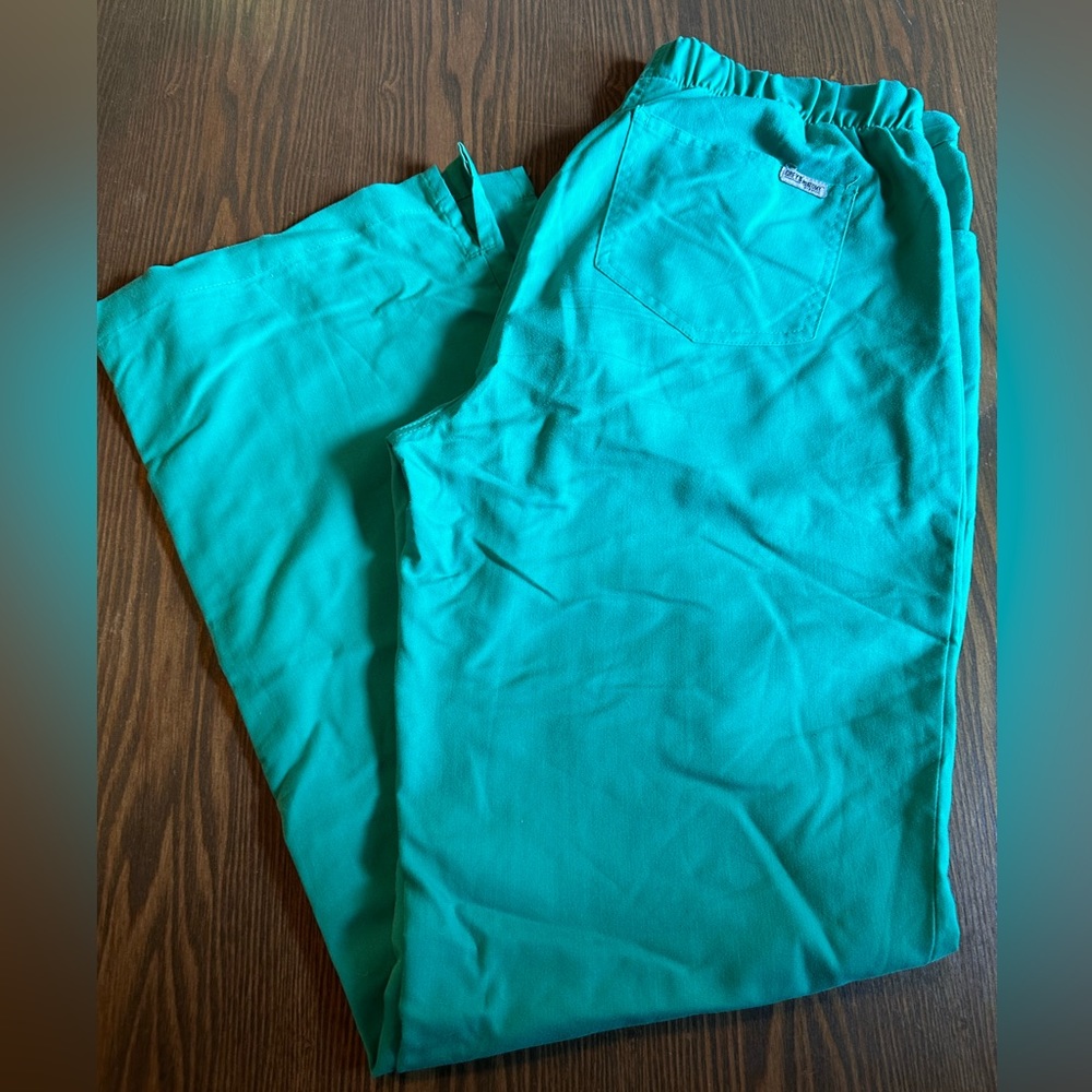Grey’s Anatomy Barco 5-Pocket Scrub Pants - Size MT, Medium Tall